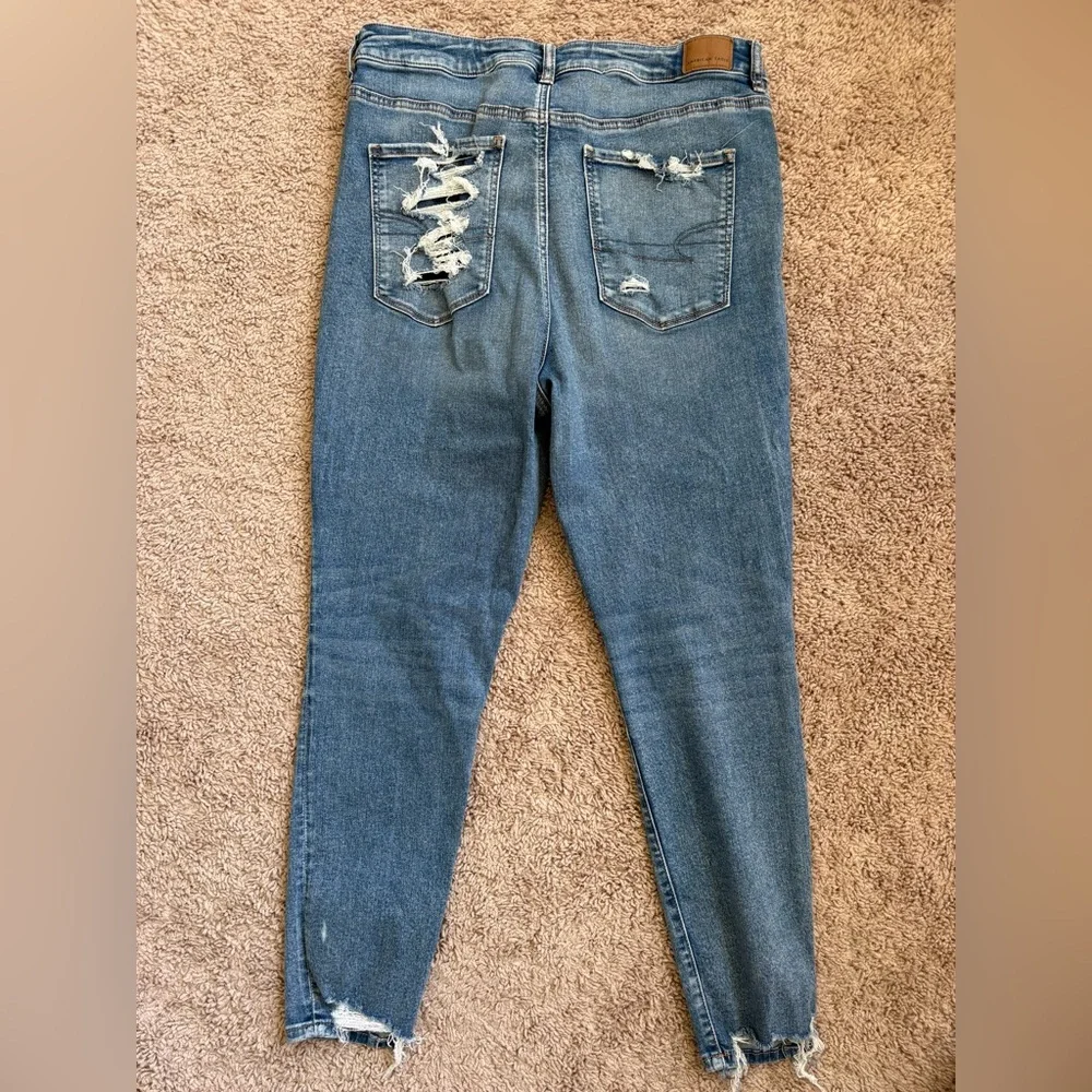 American Eagle Outfitters Light High Rise Jeggings - Picture 2 of 4